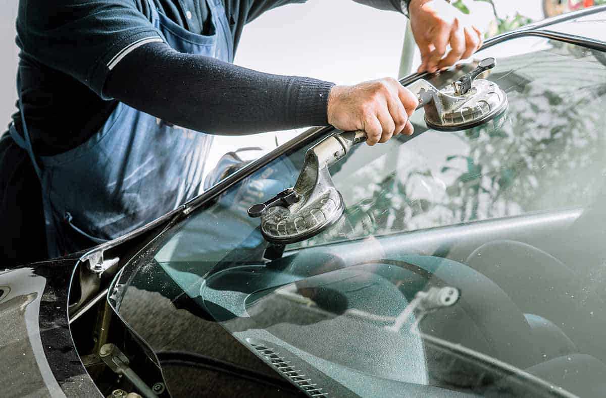 Windshield Replacement 1